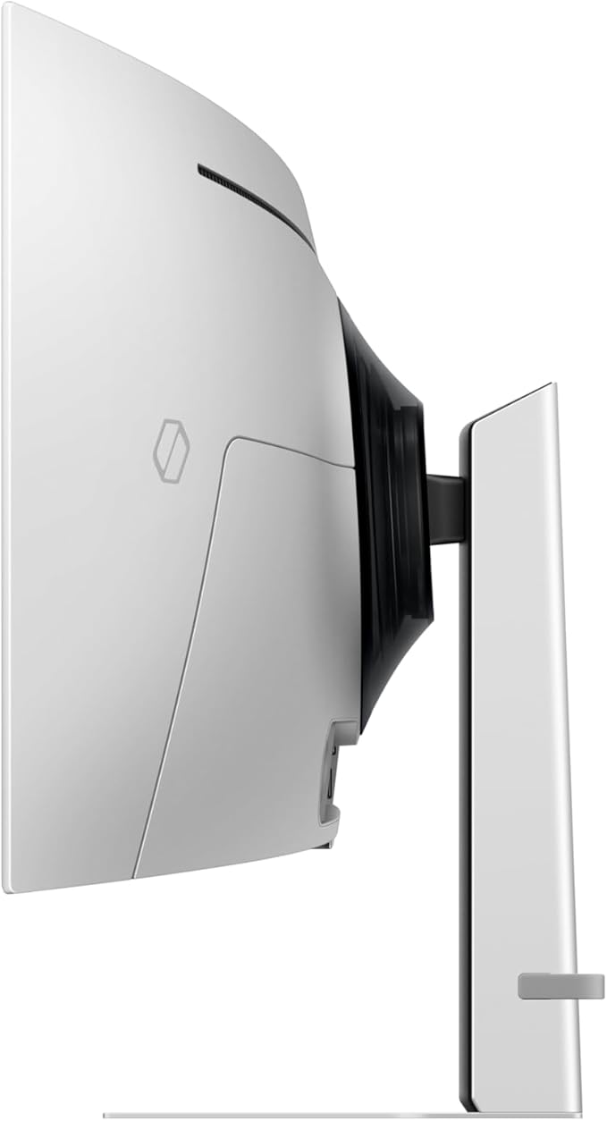 Samsung 49" Odyssey OLED G93SD DQHD, 240Hz Gaming Monitor, 124.5 cm (49"), 5120 x 1440 pixels, Dual QHD, OLED, 0.03 ms, Silver